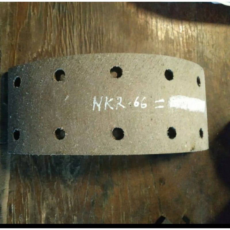 kampas rem depan/belakang ELF-NKR 66/NKR 71,NKR 71/ISUZU NHR71