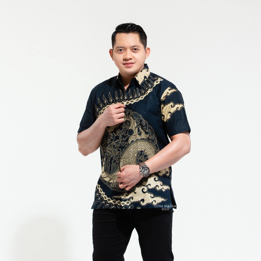 NAGA BUANA NAVY PENDEK Kemeja Batik Pria Full Furing Bahan Katun Primisima