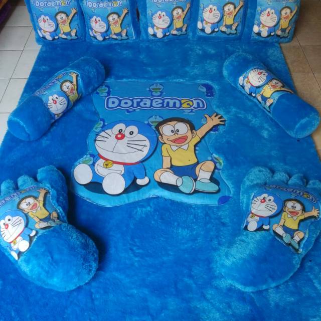 Karpet karakter bantal 9