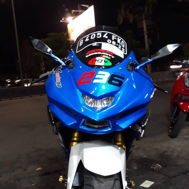 Kedok GSX R150 Headlamp Depan Gsx R 150 GSXR150 Tameng lampu GSX150