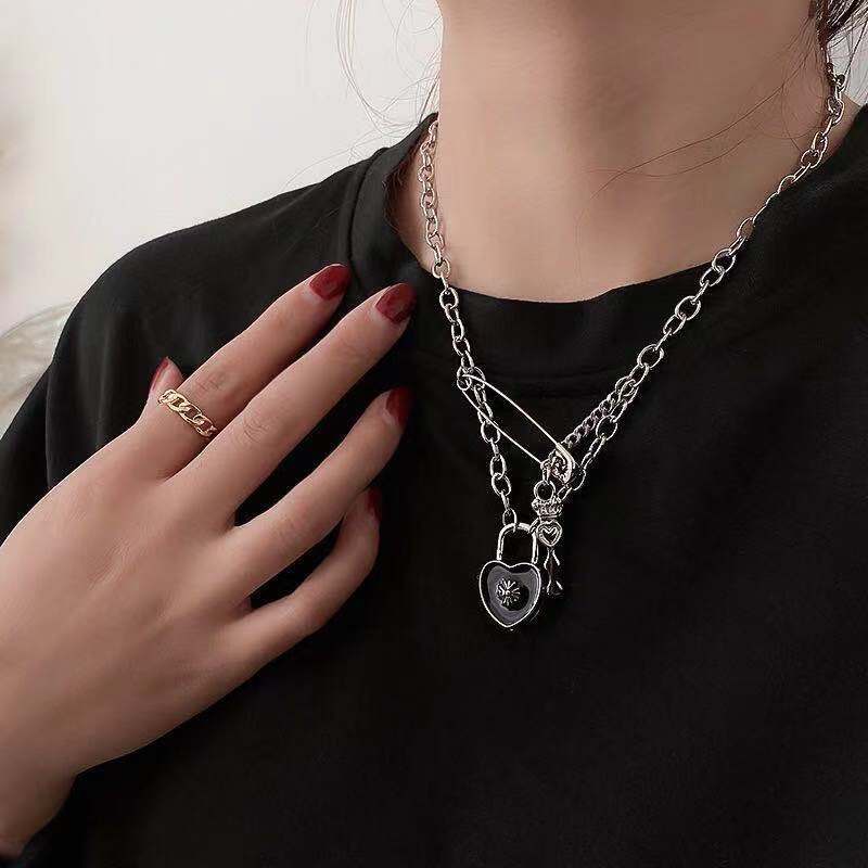 Korea fashion style kunci pin liontin kalung sederhana anggun pribadi klavikula rantai trendi kalung