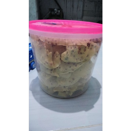

peyek kacang tanah/ijo, udang rebon.500gram