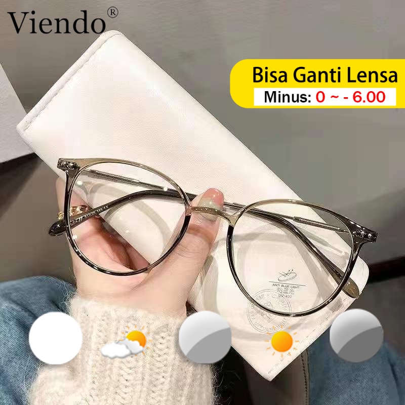 Viendo Barang spot Kacamata Photocromic Anti Radiasi Minus Wanita Pria Terbaru Cowok Baru 2022 Fotoc