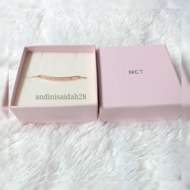 BIRTHDAY BRACELET SM ARTIST  (PELUNASAN)