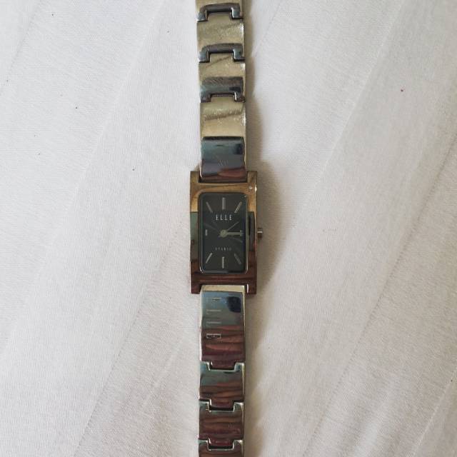 Preloved elle watch. Jam tangan elle