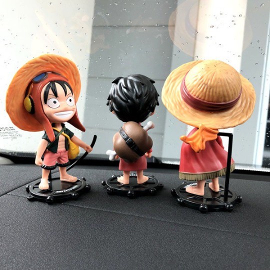 Pajangan Dashboard Mobil One Piece Luffy Set 3 in 1 Hiasan Action Figure