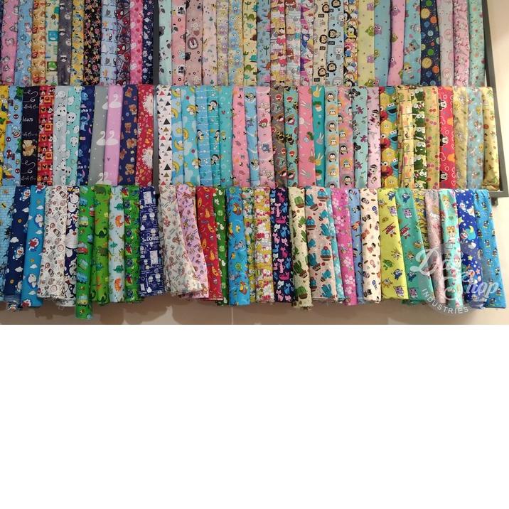← Bahan Kain Katun Polymicrotex Eceran Meteran Motif Karakter Kartun Kecil ☺