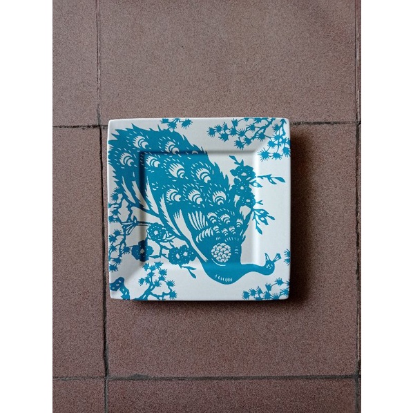 Piring Keramik Kotak SANGO Salad Plate Hewan Animal Merak Biru Blue Cantik Elegant 20 cm