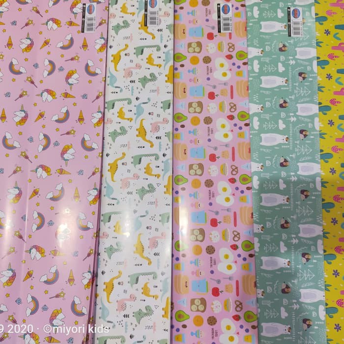 Kertas Kado / Bungkus Kado / Gift Wrap