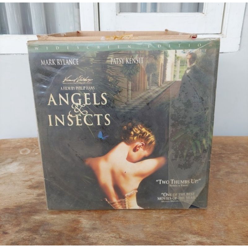 Kaset Laser disc Angels &amp; Insects