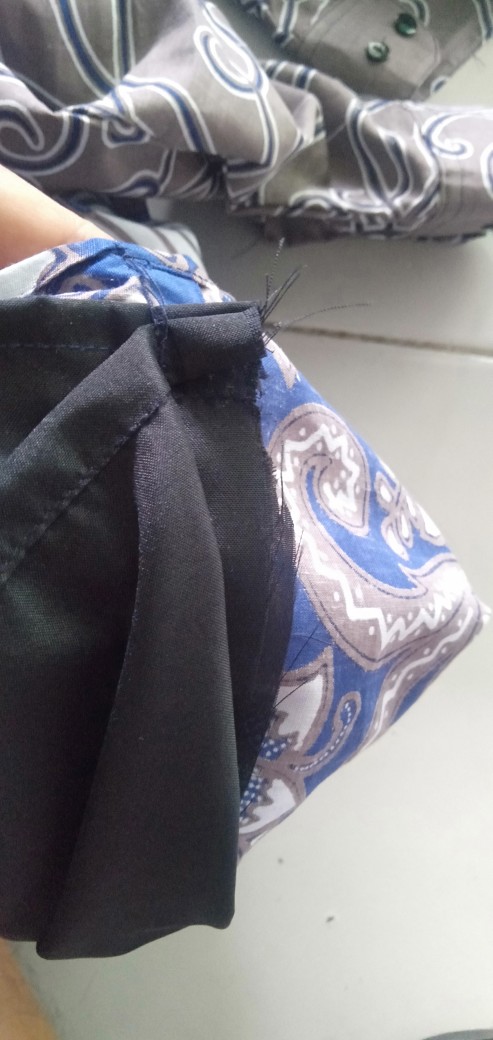 Japunta Blue Kemeja Batik Pria Full Furing Katun Primisima Batik Solo Batik Warna Navy Dongker