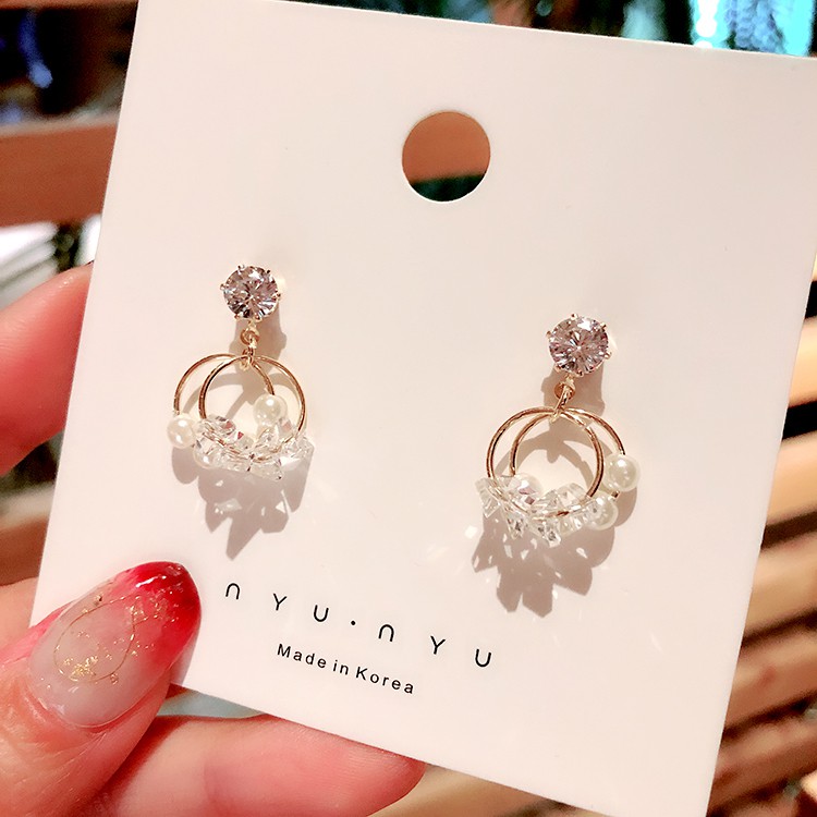 Anting Tusuk Motif Bunga Ala Korea / Jepang Untuk Wanita