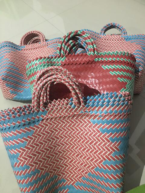 Keranjang belanja Anyaman Plastik Warna Tas Pasar Kantong Keranjang belanja Anyaman Plastik Warna Tas Pasar Kantong
