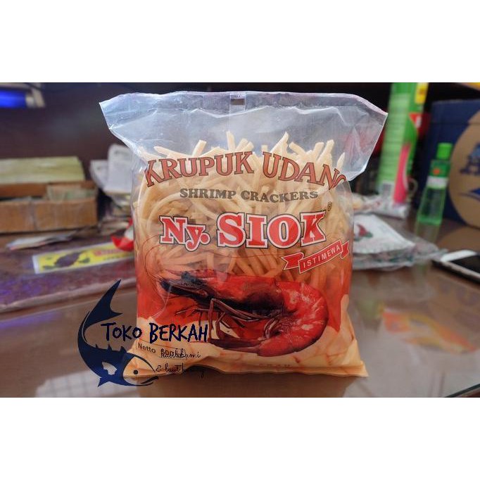 

krupuk udang ny siok / kerupuk stick shrimp crackers