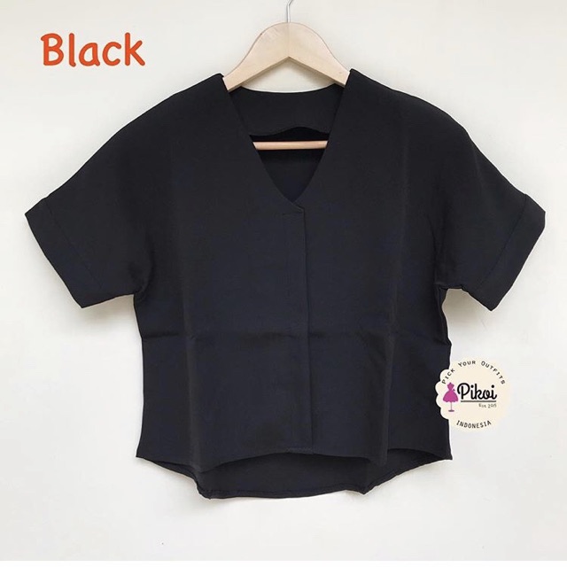 Blouse hitam lucu / blouse polos cantik / blouse import murah / blouse kantor cewe/ blouse crop 1759