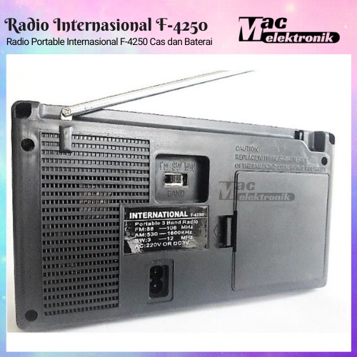 RADIO INTERNATIONALMODEL JAMAN DULU AM-FM-SW PORTABLE RADIO JADUL UNIK AC-DC