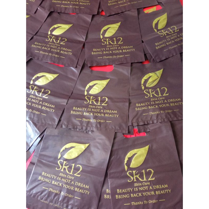 

PLASTIK SR12 UKURAN 30 X 40 CM / PACK ISI 50 PCS