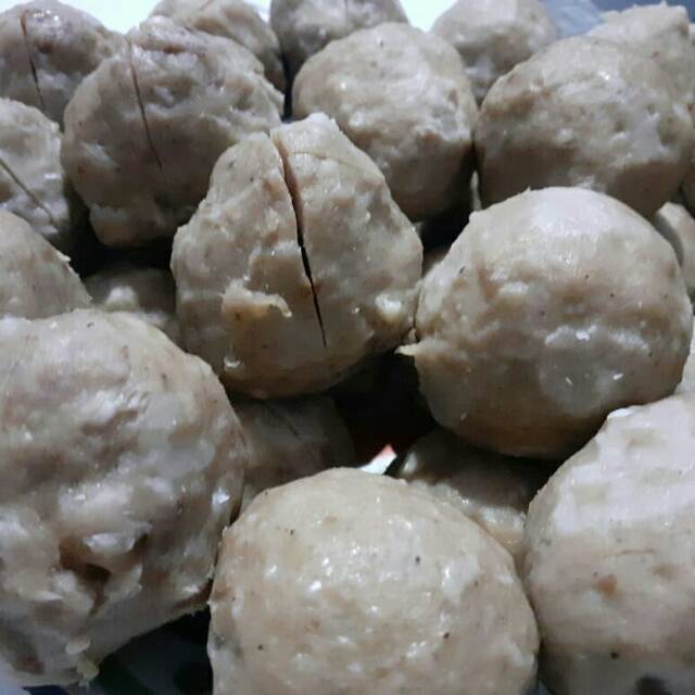 

BAKSO URAT MENTAH UKURAN SEDANG / 5 BIJI