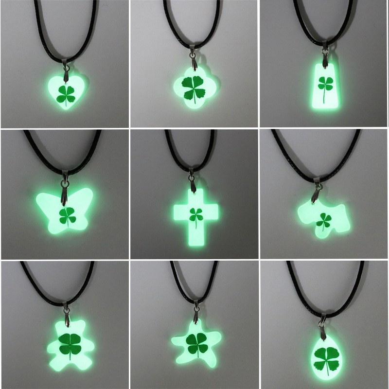 Kalung Rantai Liontin Clover Clover / Hati / Kupu-Kupu / Kuda Poni Luminous Untuk Pria / Wanita