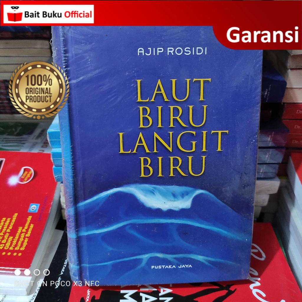 Laut Biru Langit Biru