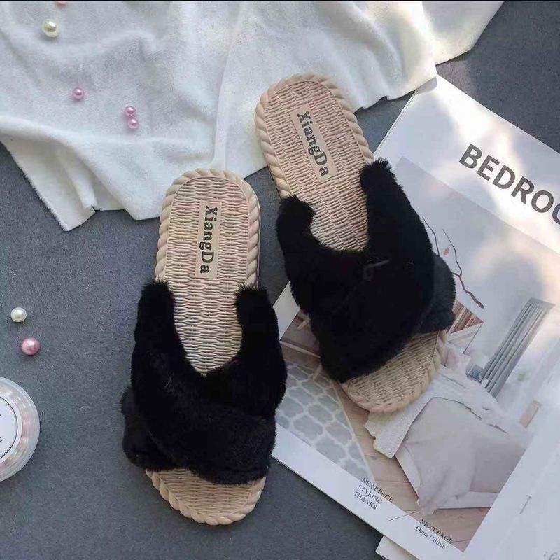 SANDAL WANITA BULU SILANG SM06