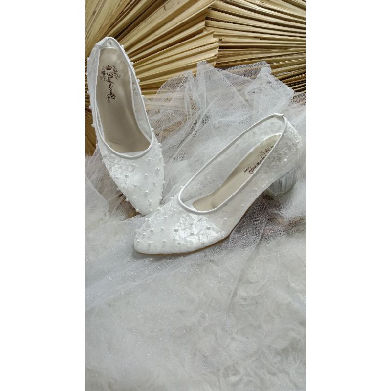 sepatu wanita wedding merista  mutiara tabur yg cantik tinggi 5cm hak tahu kaca