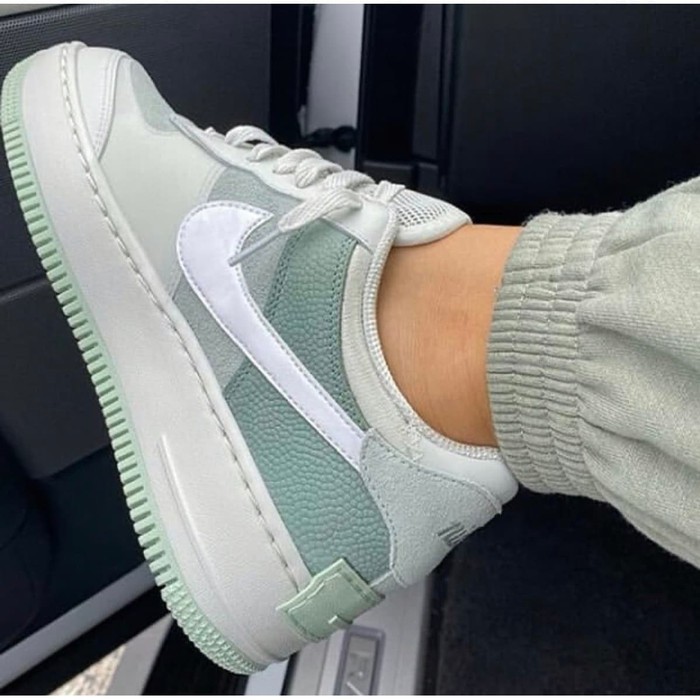 harga nike air force 1 shadow