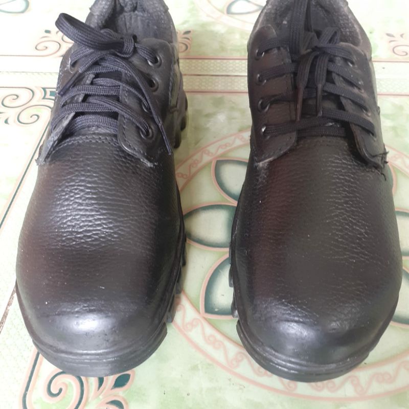 SEPATU SAPETY DR OSHA/SIMON/ MERK RENDEM SECOND PROYEK
