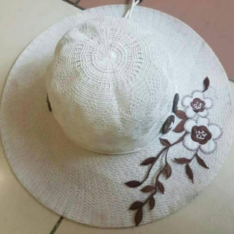 Topi Batok Pantai Putih Kembang