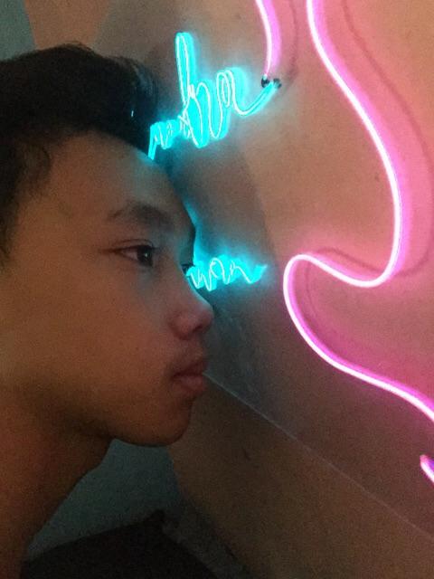 Etalase Tambah Warna Neon Sign/ Wire