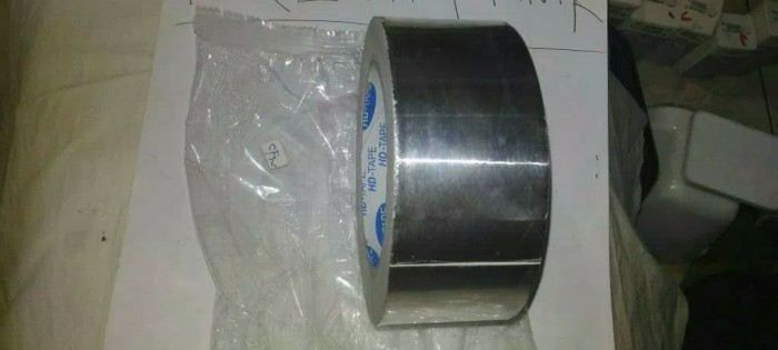 Almunium foil tape ukurn 50mm X 40 meter (LAKBAN ALMUNIUM FOIL )