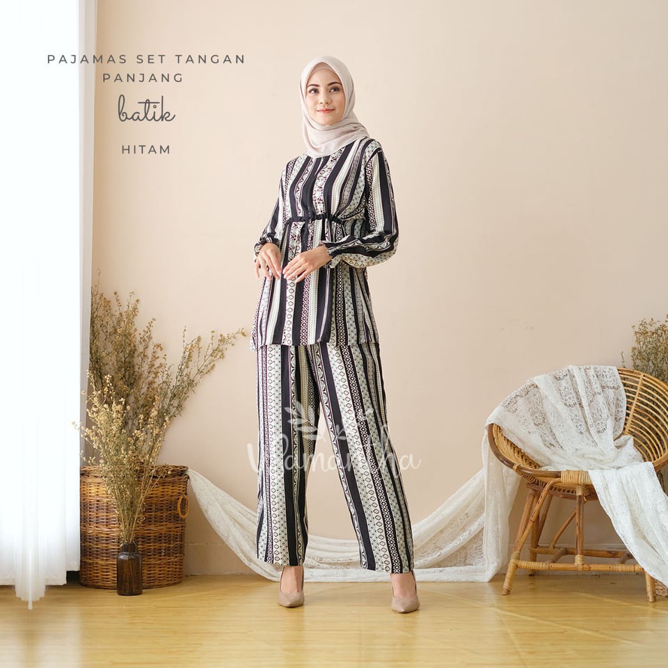 vSamantha - Pajamas Set / Piyama Set Muslim Busui Friendly - Tangan Panjang , Celana Panjang-Batik Hitam