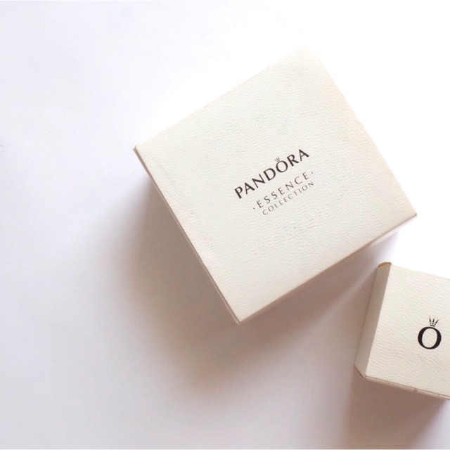 Pandora Bracelet (Preloved)