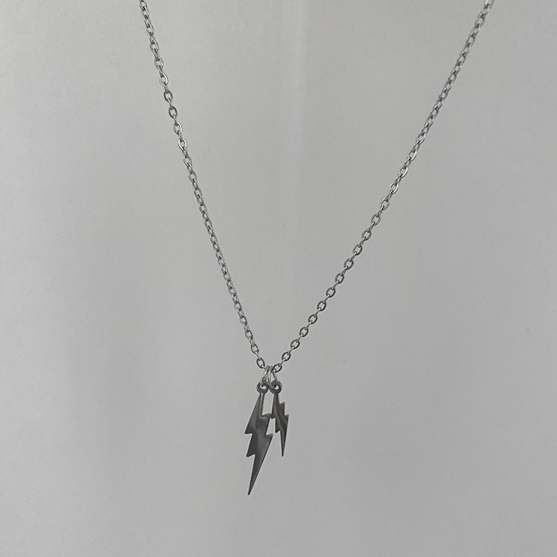 Double Lightning Pendant Necklace Simple Fashion Titanium Steel