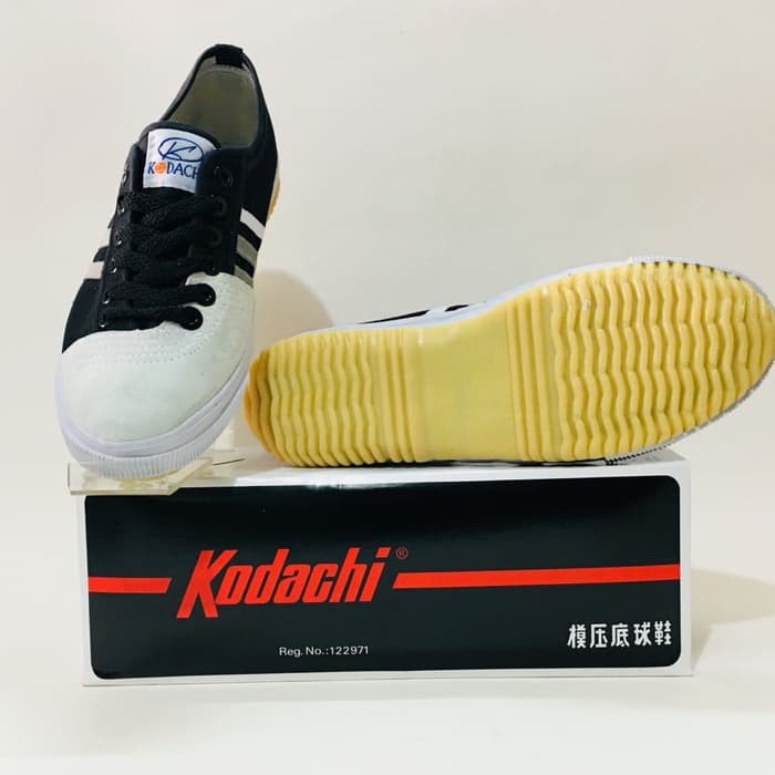 Sepatu Badminton | Volley Ball Pria - -