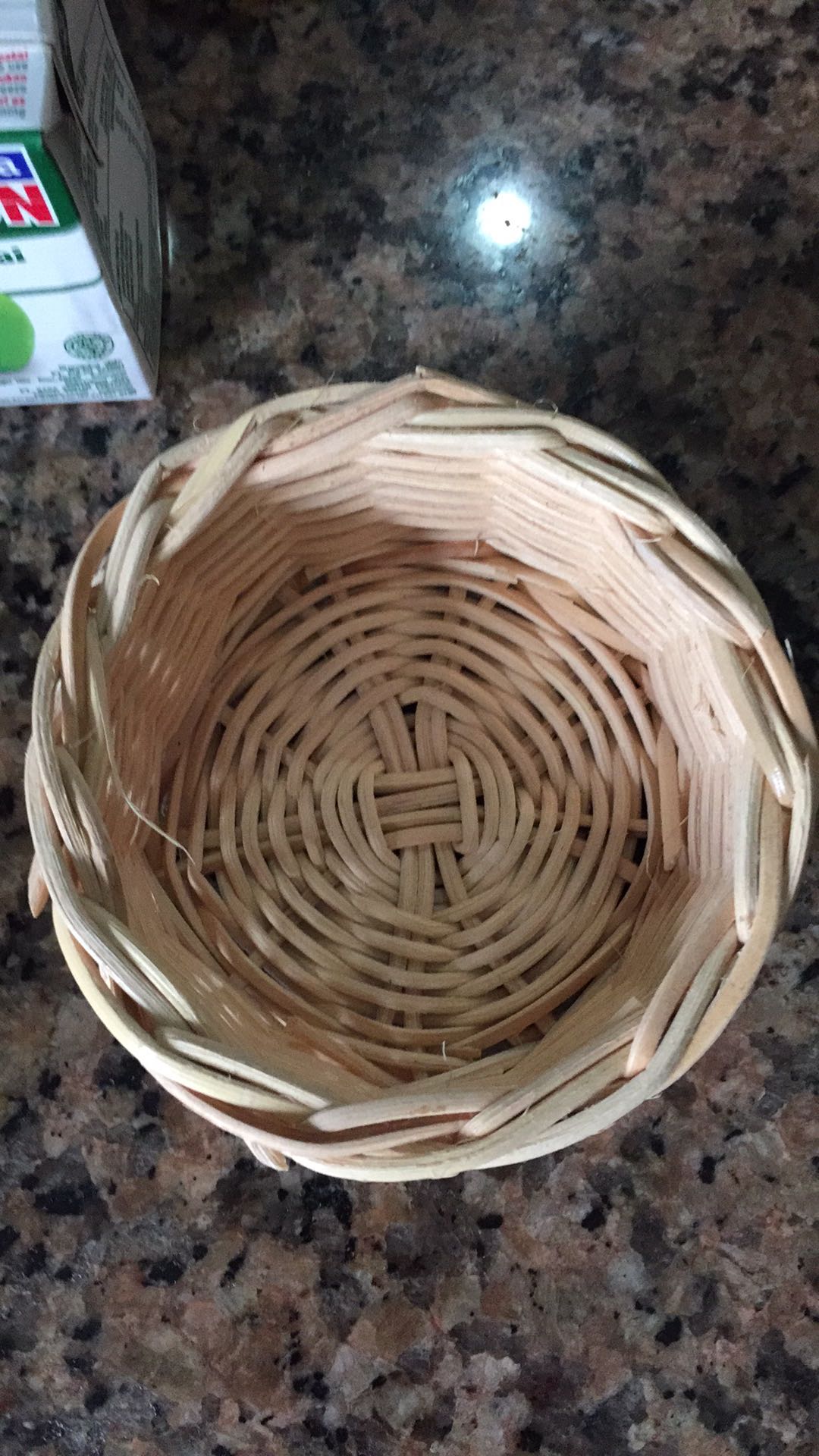 Keranjang Rotan Bulat Mini (props Foto)