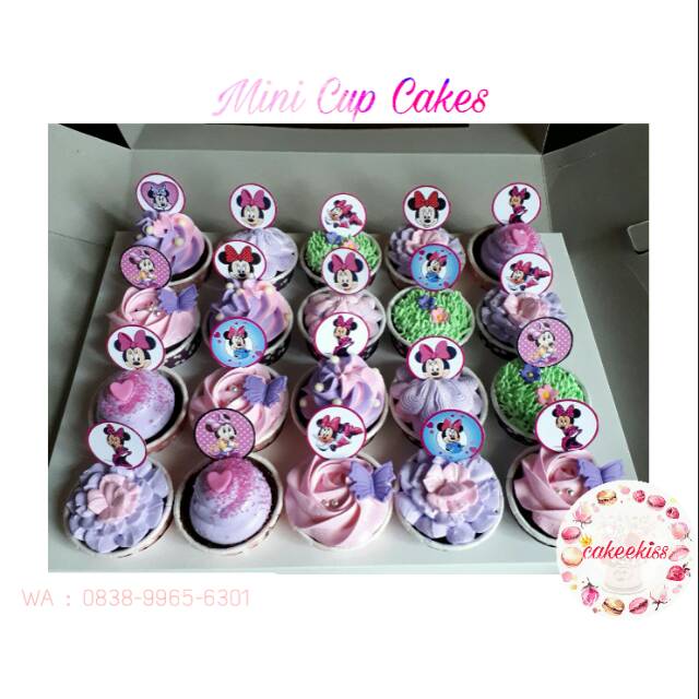 

Cup cakes / cupcake / cup cake / kue cup cake / kue ulang tahun / kue tart / mini