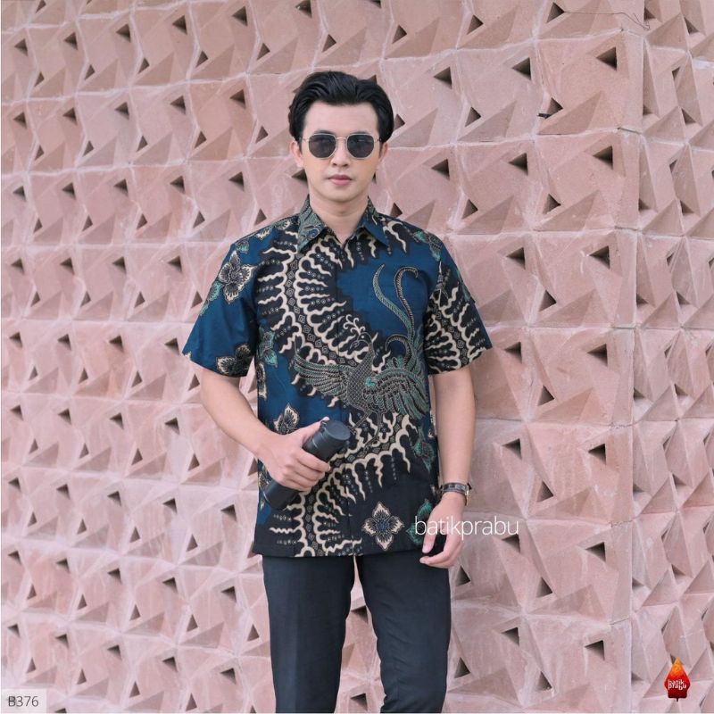 Batik kemeja pria batik lapis furing bahan katun baturaden size reguler Klabang navy