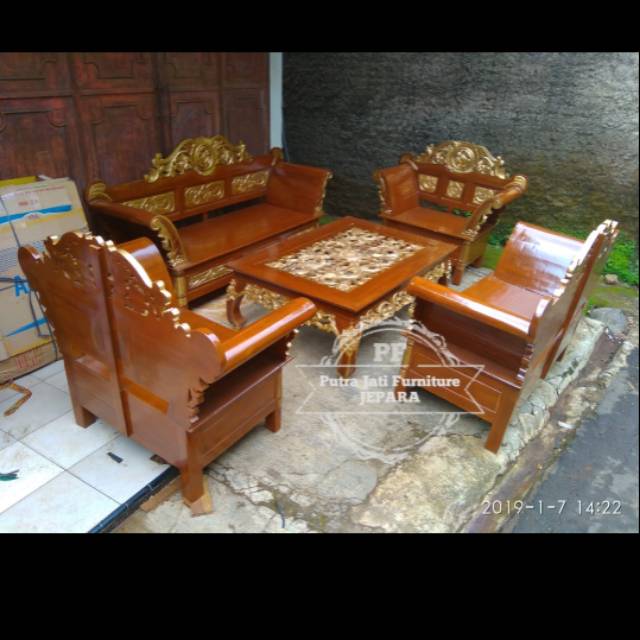Kursi Tamu Full Ukiran Warna Kombinasi Emas - Kursi Sofa Madura Khas Jepara -