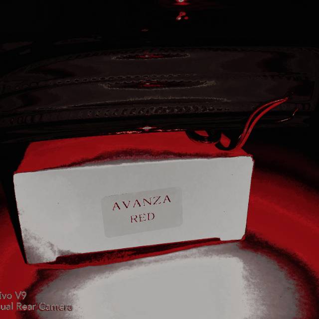 Lampu mata kucing bemper belakang avanza