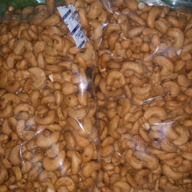 

Kacang Mede original 1kg