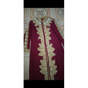 kebaya sulam usus/ kerajinan tangan khas lampung