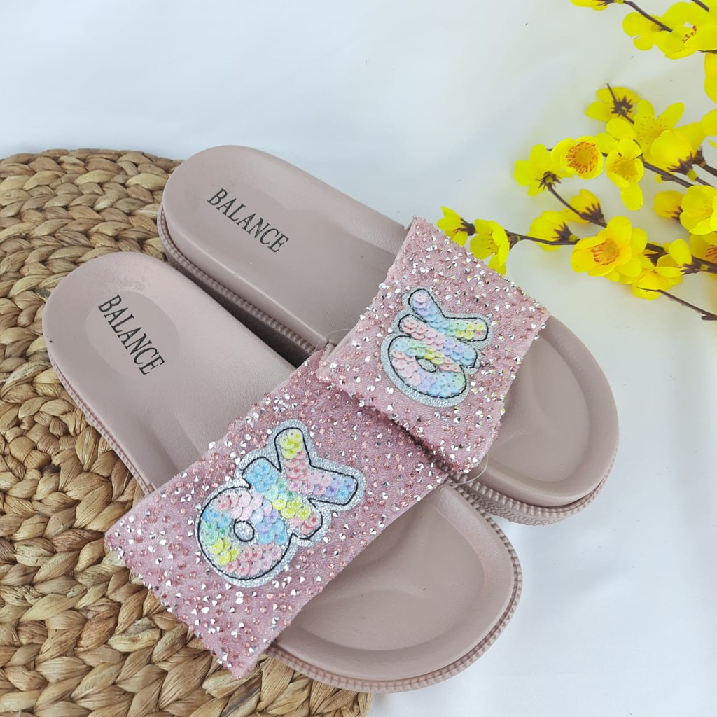 SANDAL WANITA BALANCE OK SD09