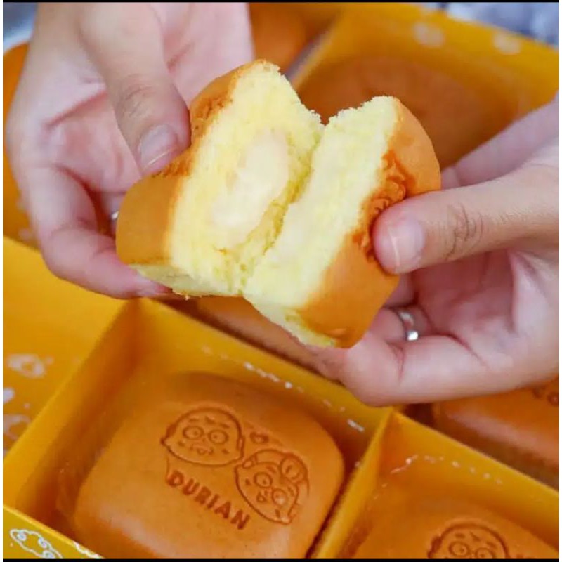 

Mini Ogura Filing Durian isi 9 Oleh Oleh Khas Jogja