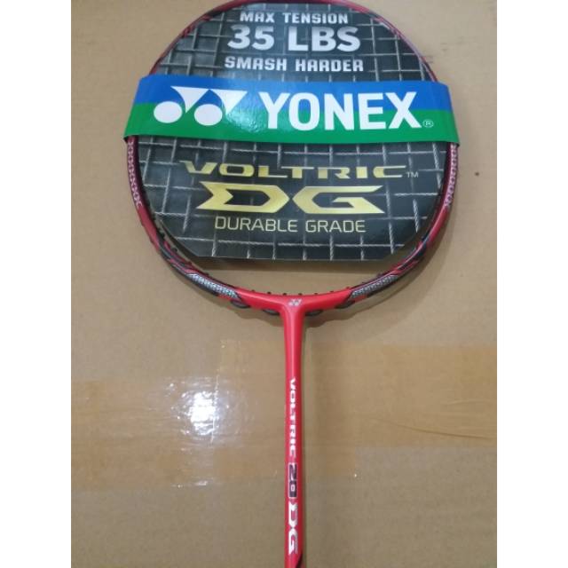 Raket yonex voltric 20 DG original dan lengkap.siap pakai