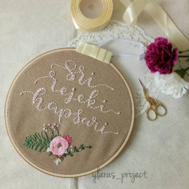 Wall Decor Sulam Lettering / kerajinan sulam / Hiasan dinding