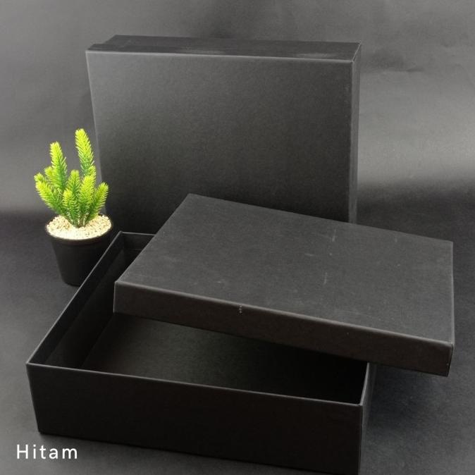 

Premium Product!!! Box Hamper - Gift Box - Kotak Kado - Ukuran 30 Cm X 25 Cm X 12 Cm - Paling Dicari