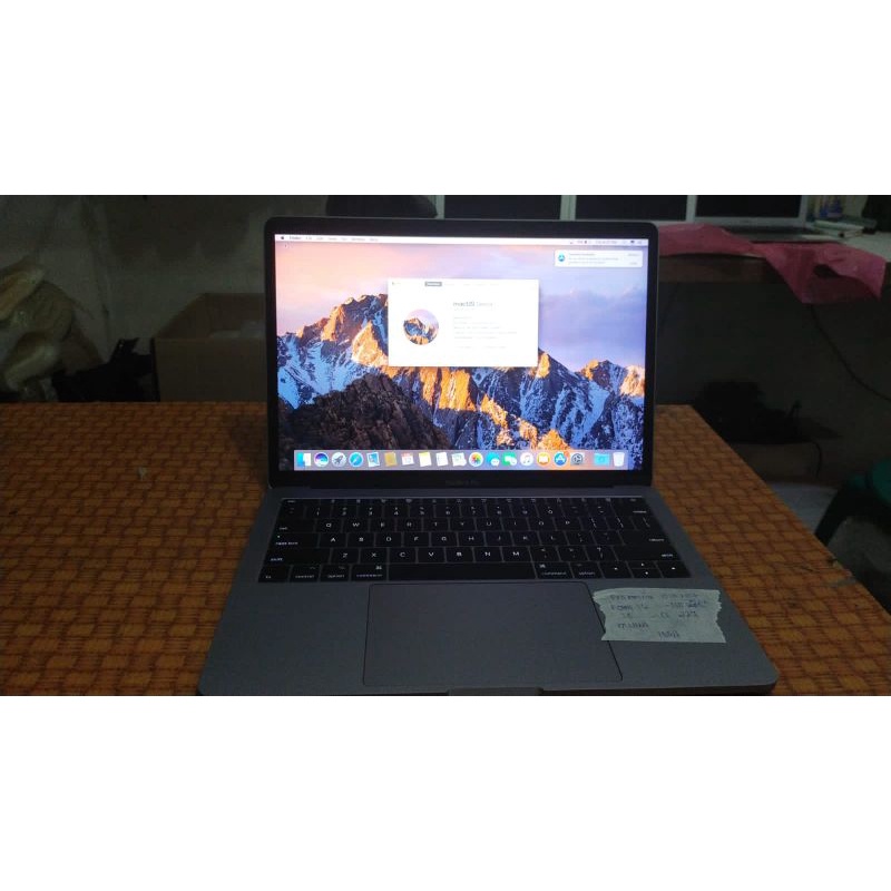 OBRAL ..MAC PRO RETINA 13 IN 2017 .RAM 16 .SSD 512 .CORE I5..VGA INTEL IRIS PLUS .MULUSSS