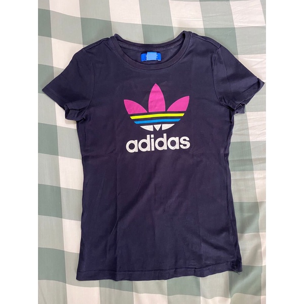 Kaos Adidas Cewek preloved