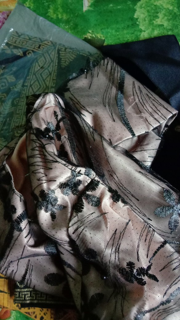 Couple Kebaya Batik Prada Kebaya Wisuda Modern Lamaran Tunangan Anak Muda Terbaru Keren Widbatik